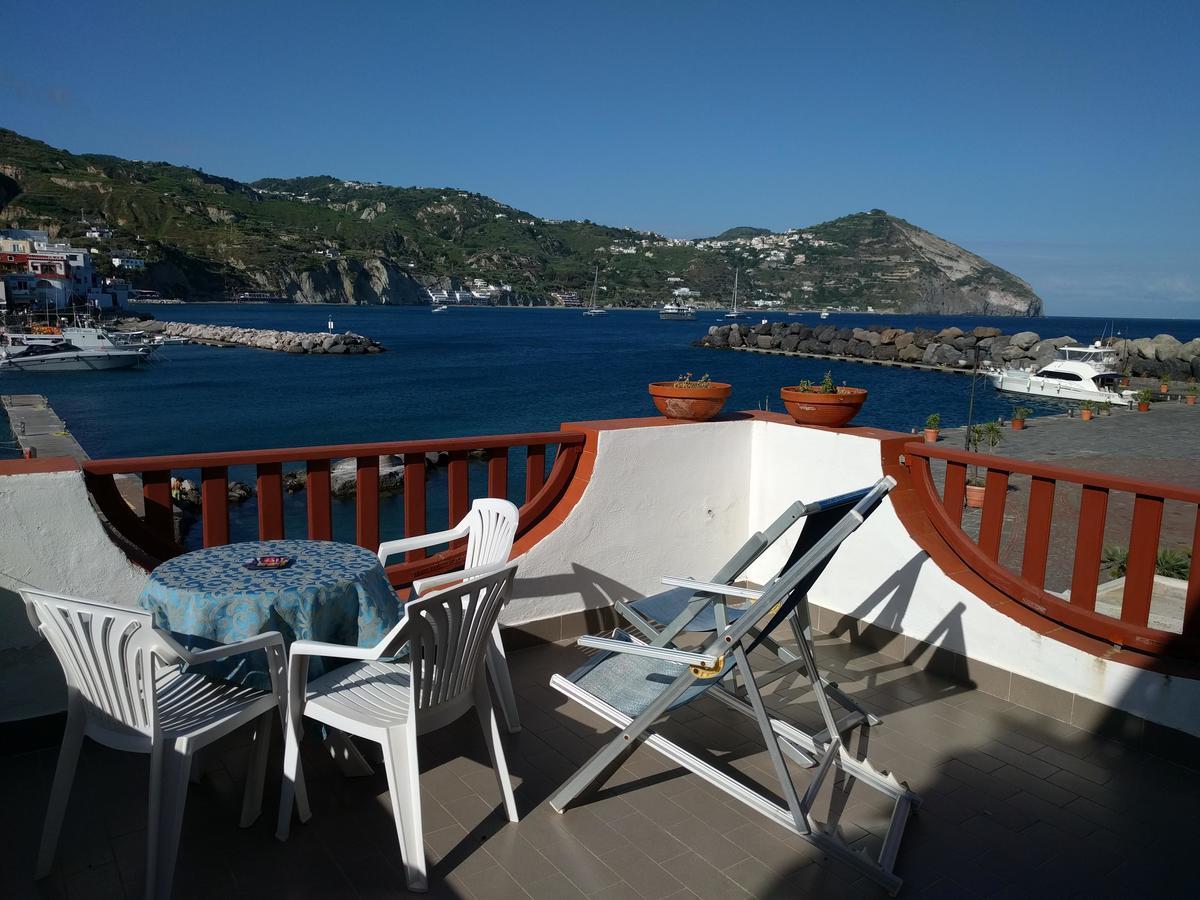 Hotel Conte - S. Angelo Bay Serrara Fontana Exteriör bild
