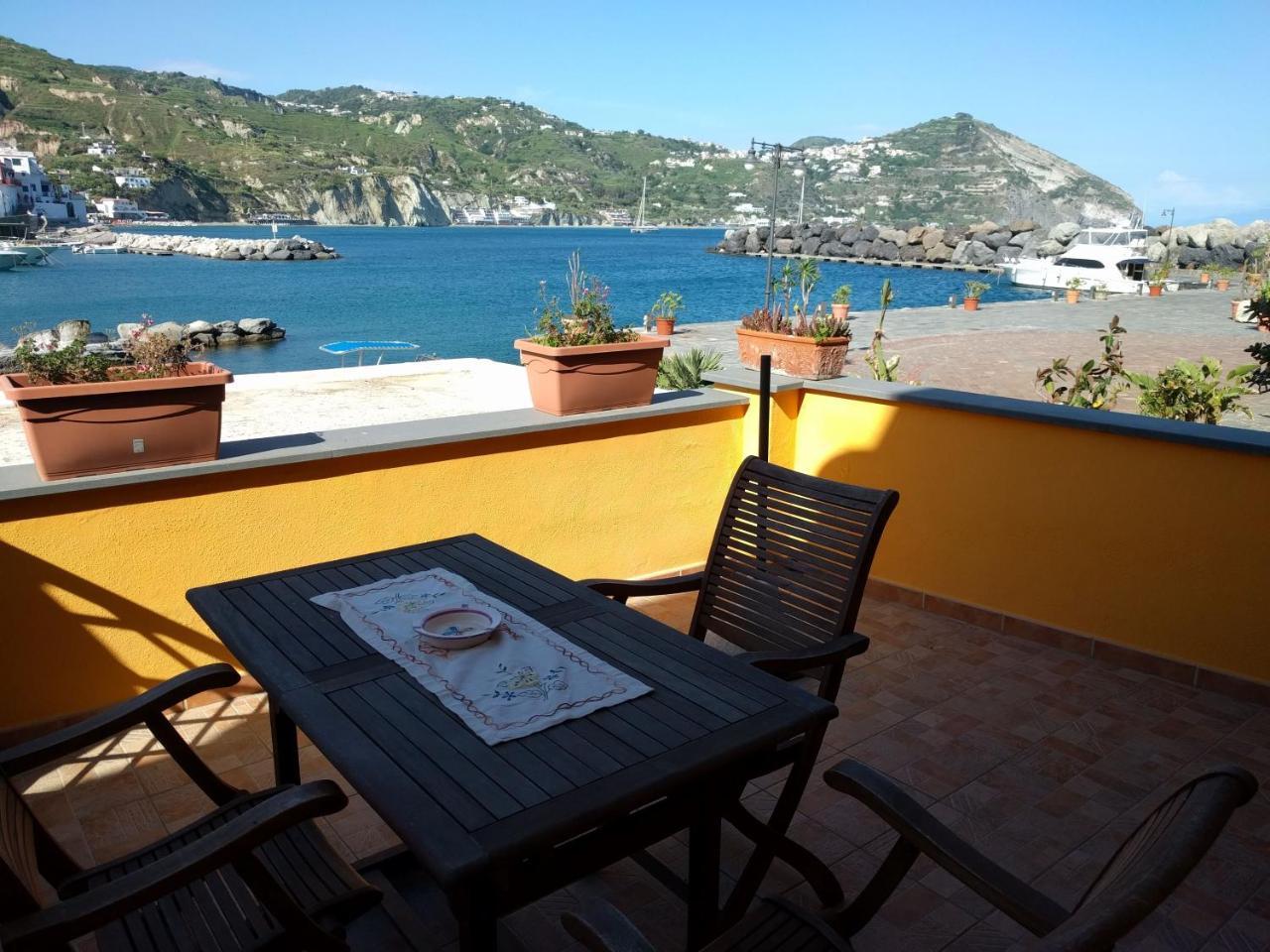 Hotel Conte - S. Angelo Bay Serrara Fontana Exteriör bild